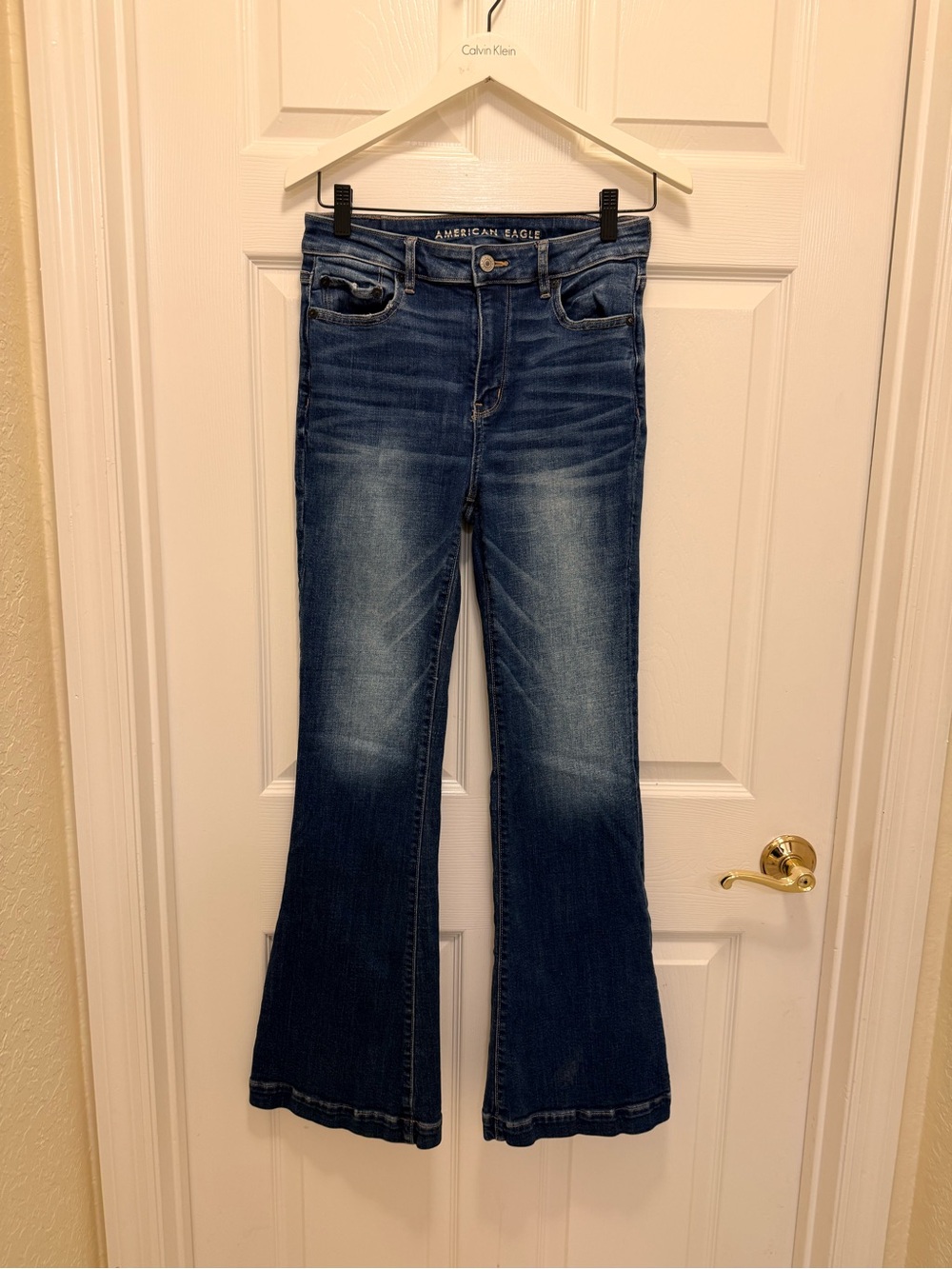 American Eagle Super High-Waisted Flare Jeans 4